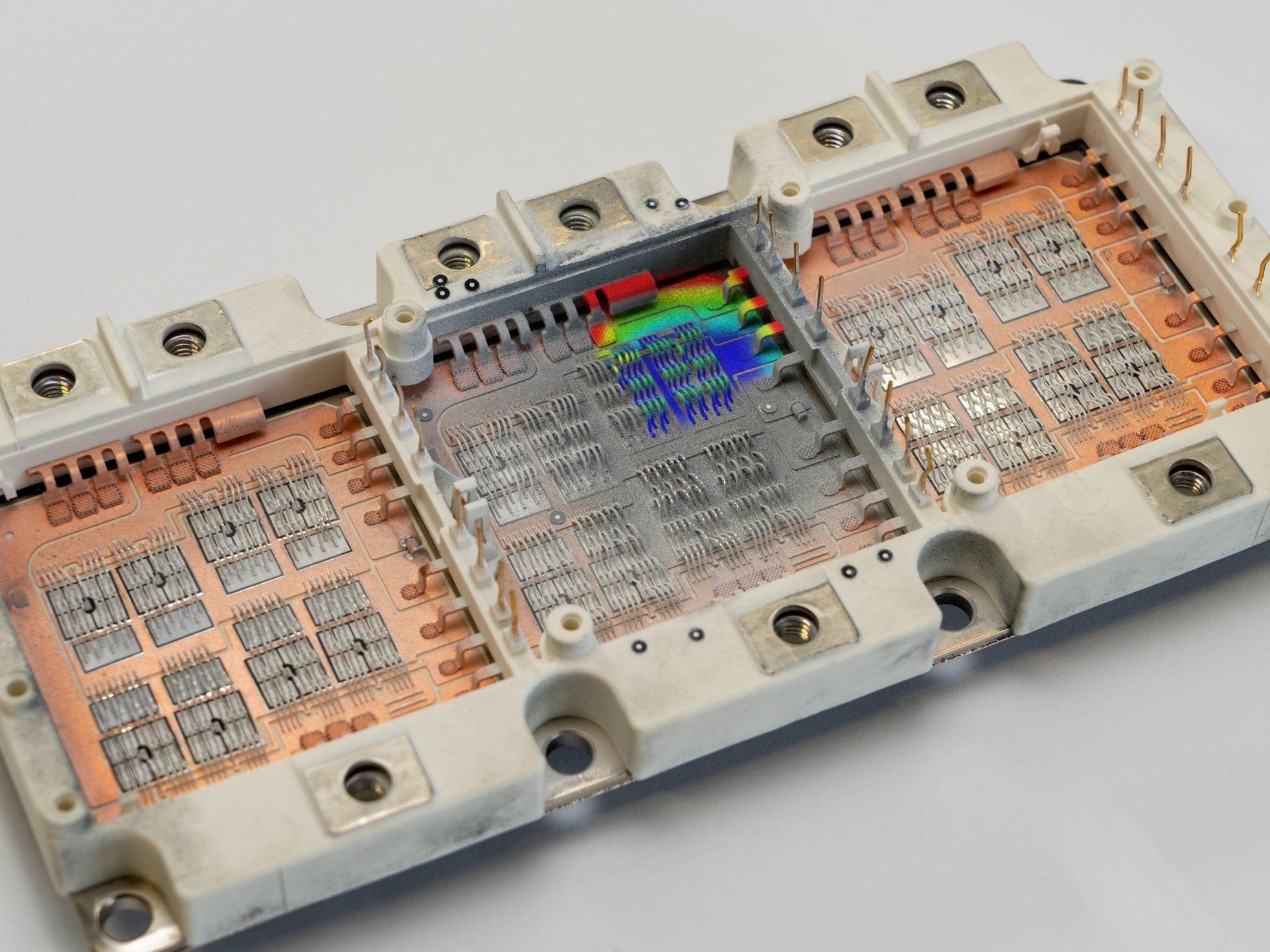 Optical measurement visualisation of local deformation on an electronic component